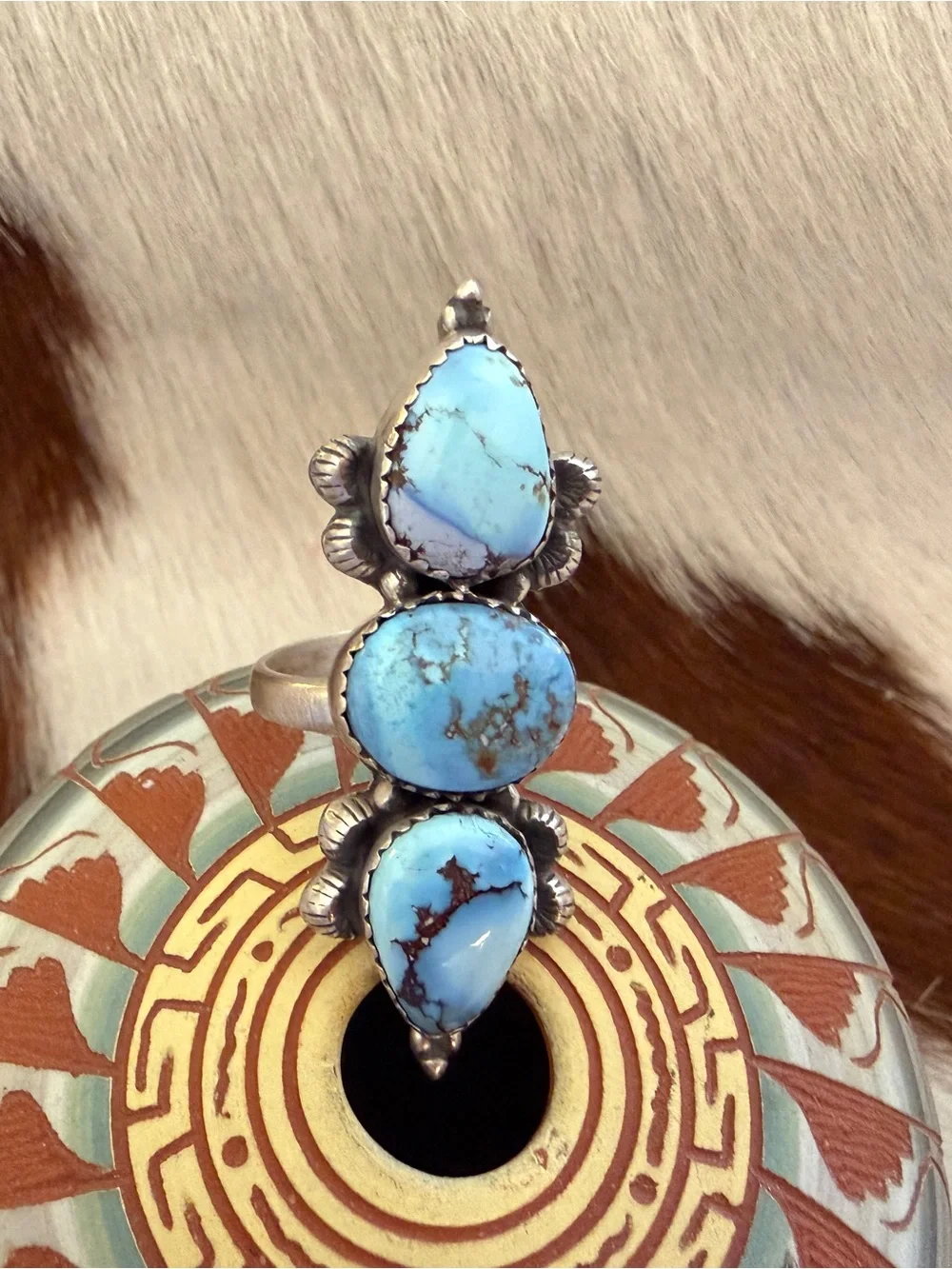 ❤️ Golden Hills 3 Stone Turquoise Sterling Silver Navajo Style Ring Adjustable - Picture 16 of 16